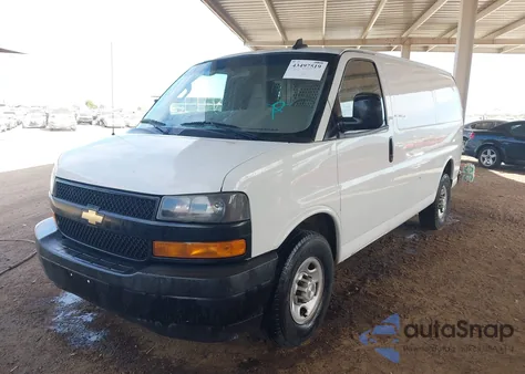 2019 Chevrolet Express 2500 Work Van from USA, damaged, VIN 1GCWGAFP8K1164089